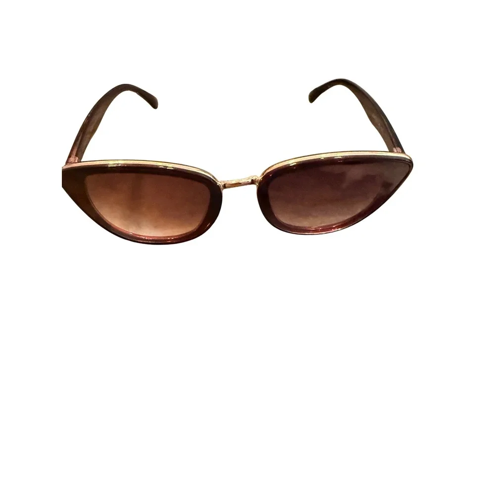 Piranha Womens Cat Eye Sunglasses Burgundy Gold Trim Brown Gradient 75872 PC 105